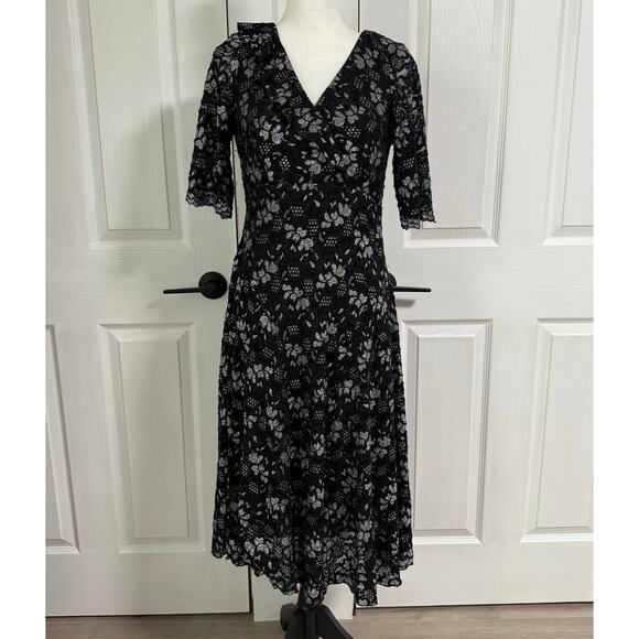 Rabbit Rabbit Rabbit Women's Floral Lace V-Neck Dress Size 6 - Picture 2 of 16